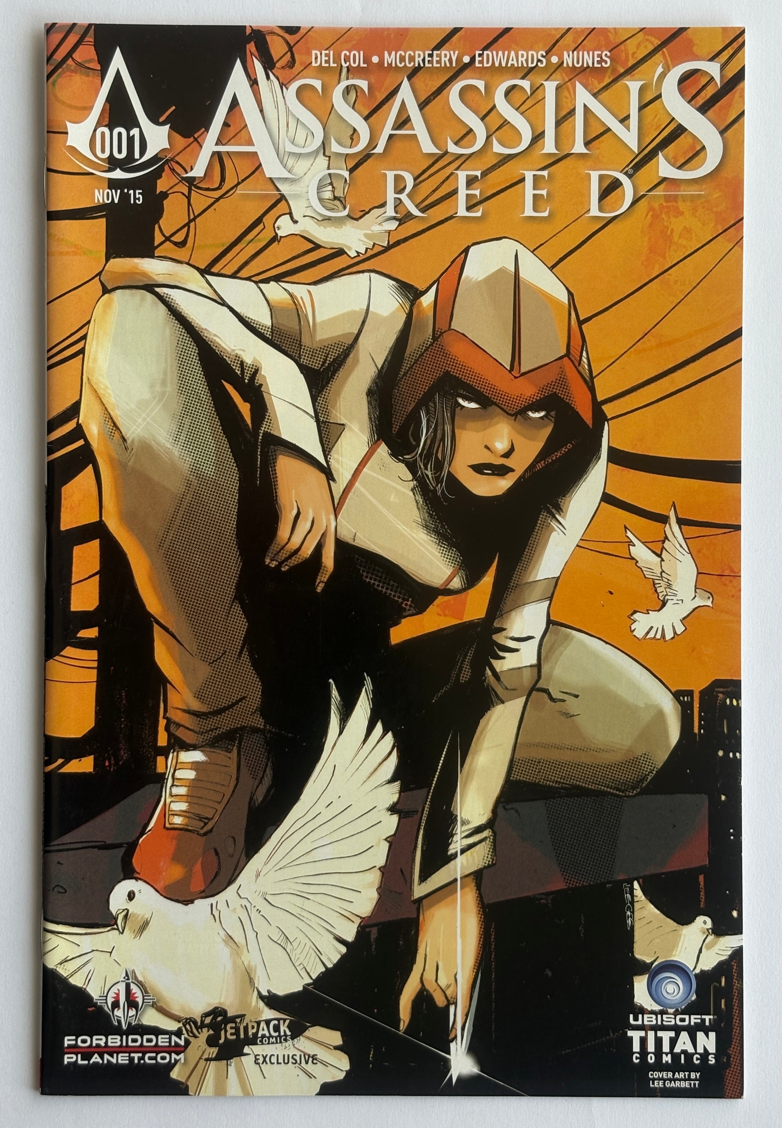Assassin's Creed #1 - 1st Printing Forbidden Planet Variant Titan Comics November 2015 NM 9.4