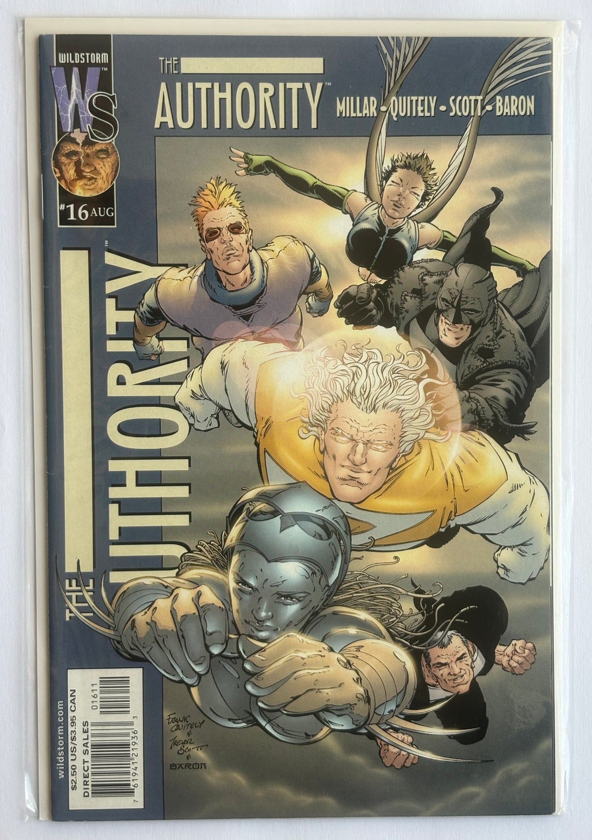 The Authority #16 - 1st Printing Wildstorm Productions August 2000 VF- 7.5