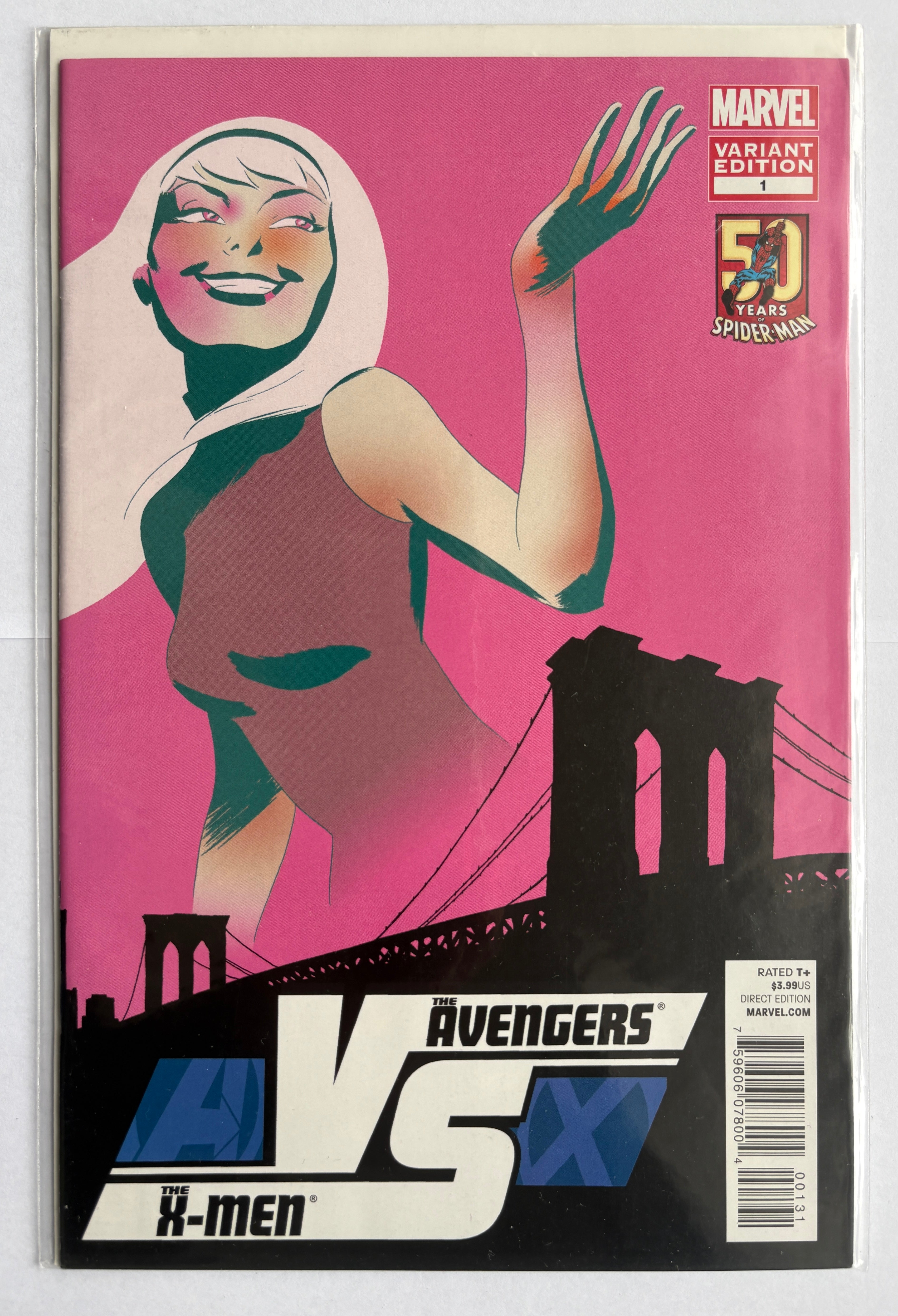 Avengers vs X-Men #1 Gwen Stacy Variant Cover Marvel Comics June 2012 VF/NM 9.0