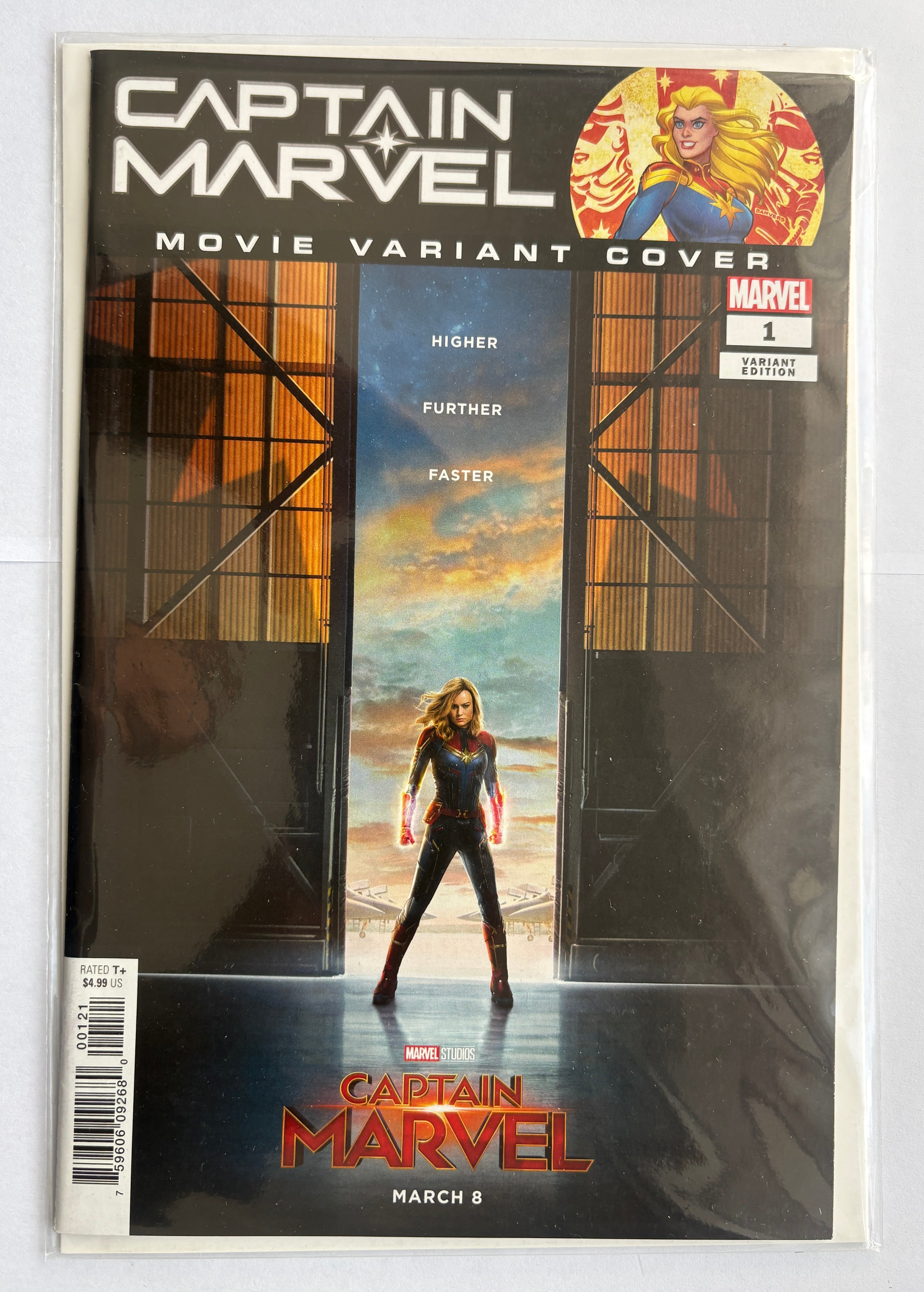 Captain Marvel #1 - Movie Variant Cover - Marvel Comics 2019 NM- 9.2