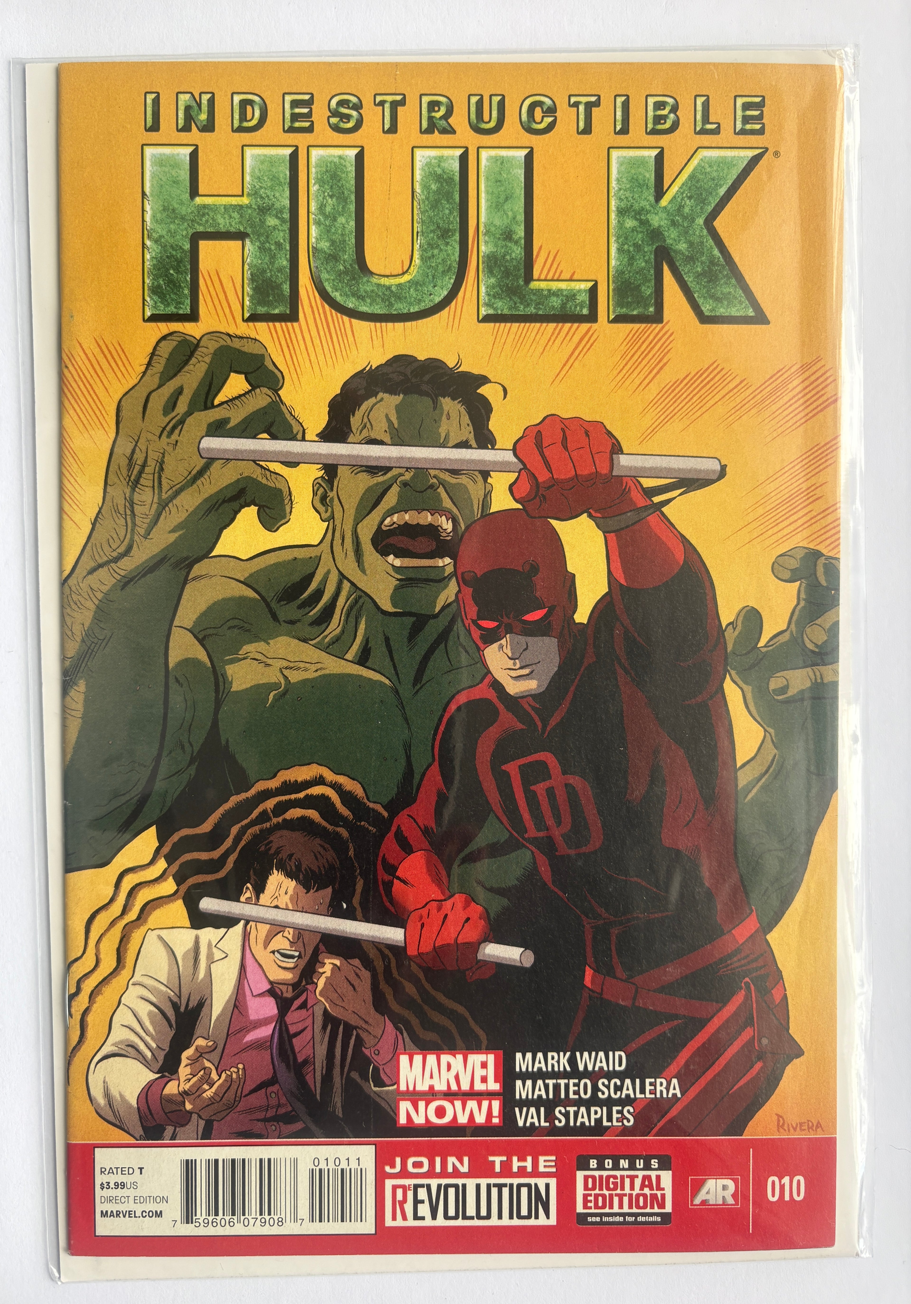 Indestructable Hulk #10 -  Marvel Comics September 2013 VF- 7.5