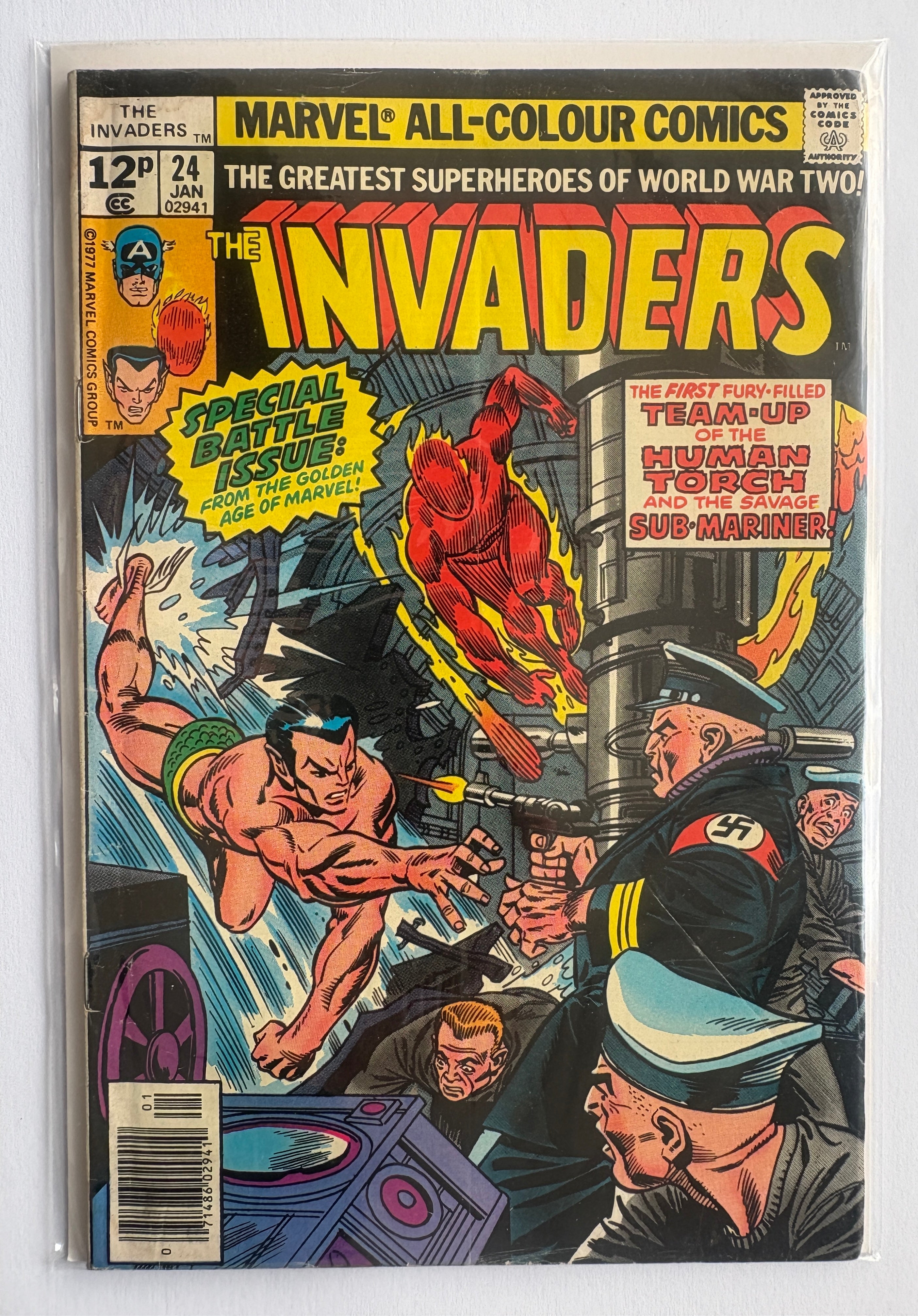 The Invaders #24 - UK Variant Marvel Comics January 1978 FN 6.0