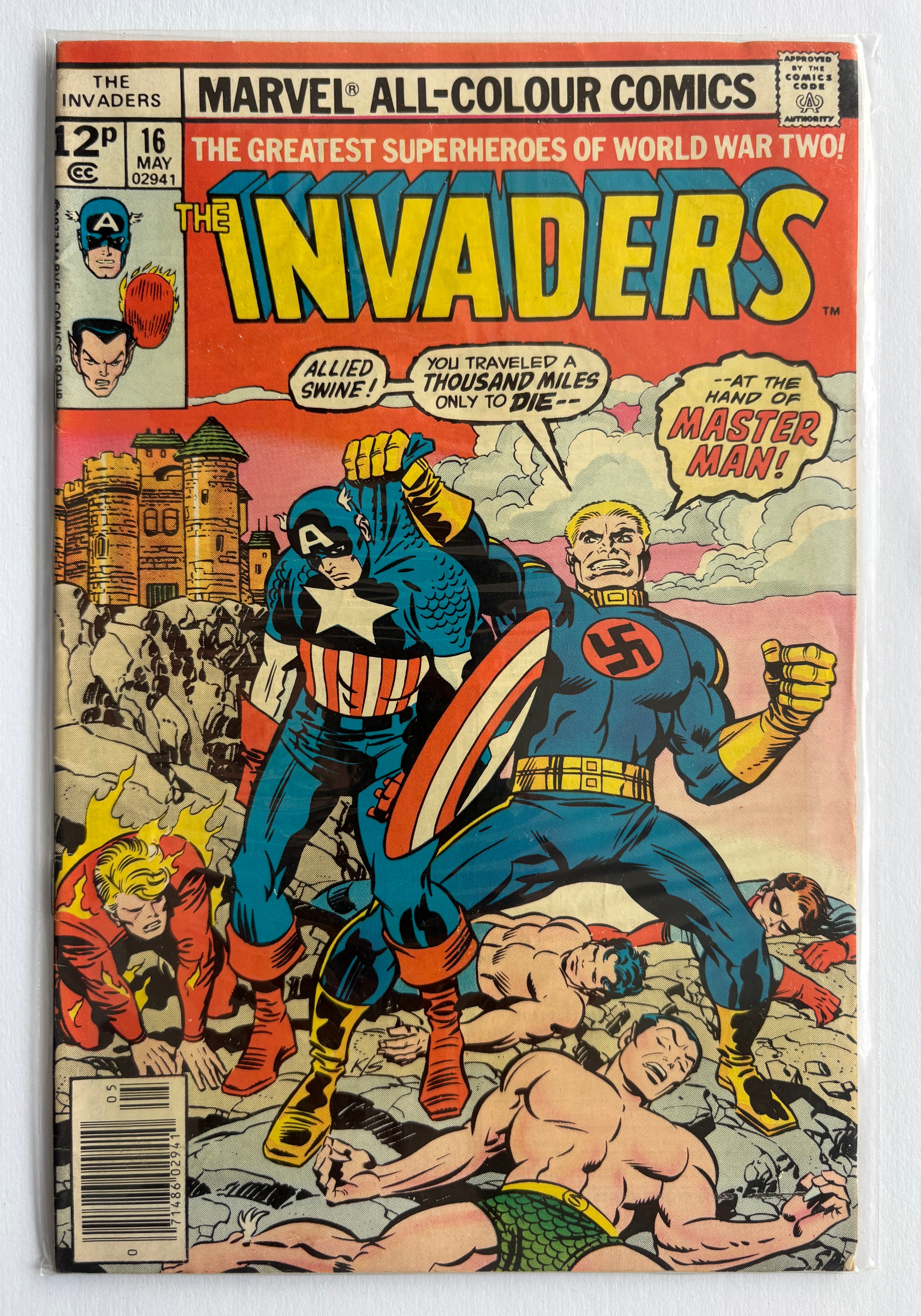 The Invaders #16 - UK Variant Marvel Comics May 1977 FN+ 6.5