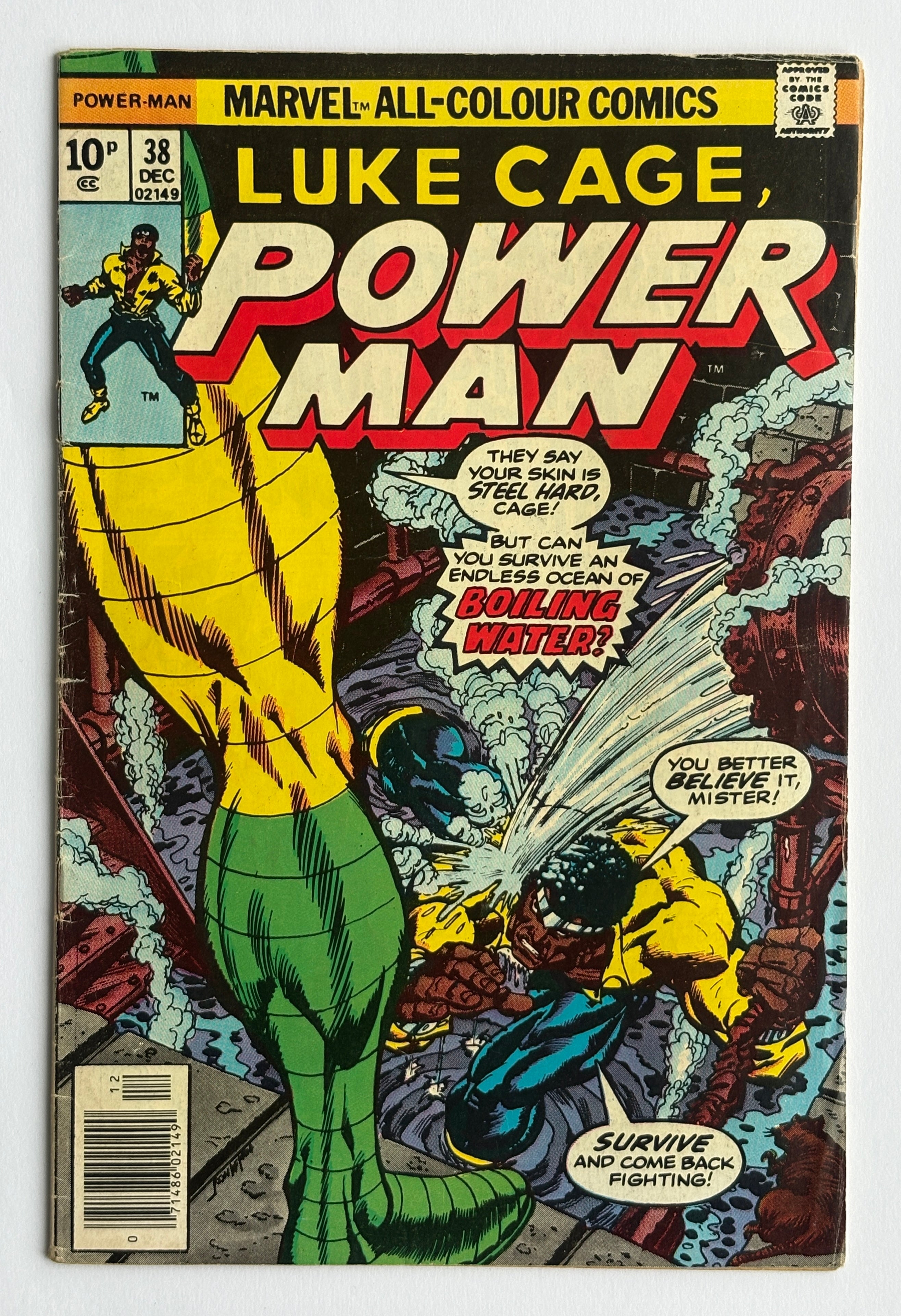Luke Cage Power Man #38 -  UK Variant Marvel Comics December 1976 FN- 5.5