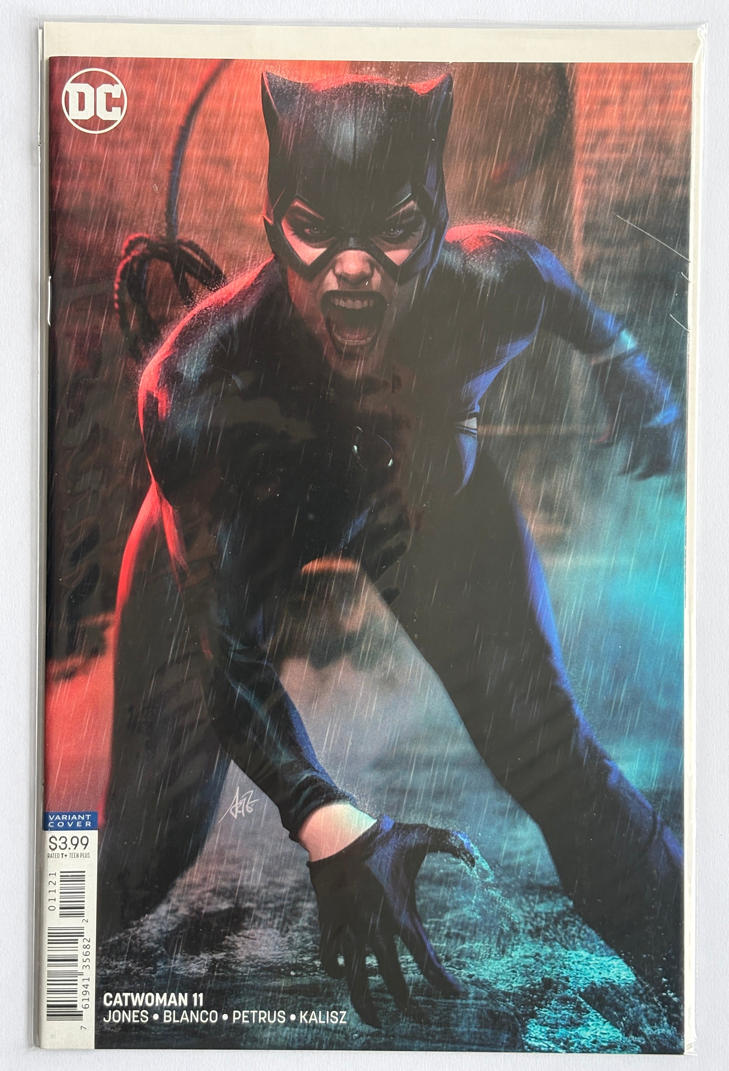 Catwoman #11 - 1st Printing Artgerm Lau Variant DC Comics 2019 NM 9.4