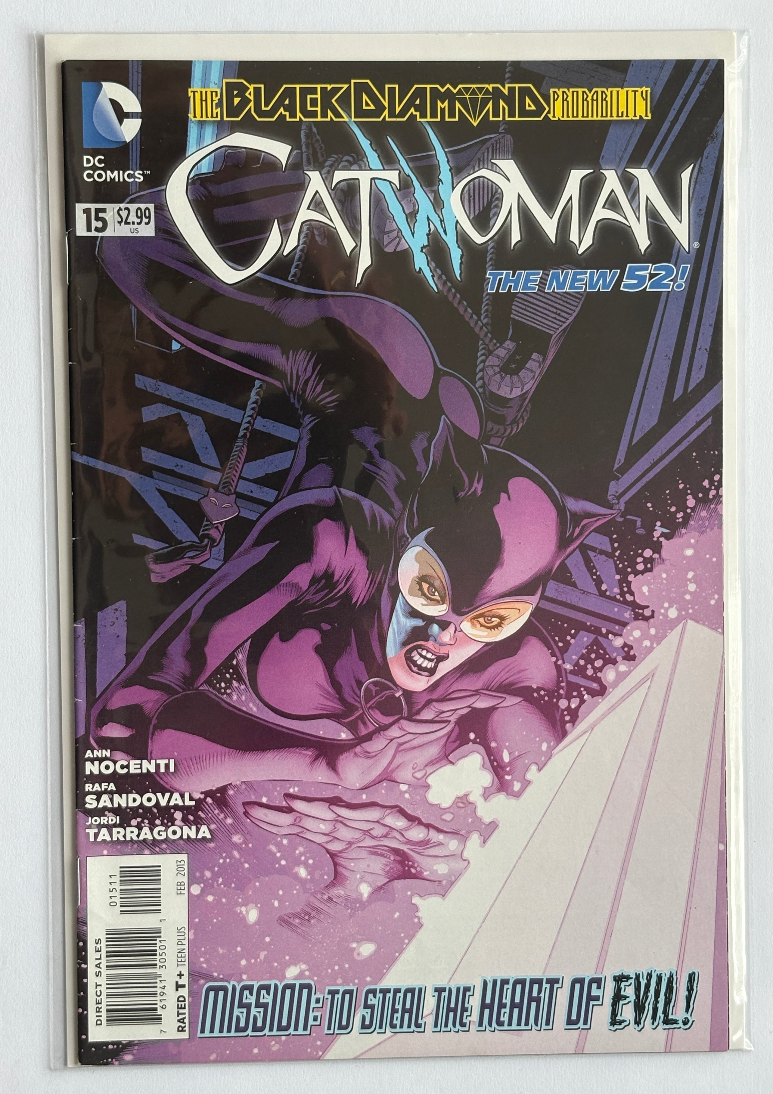 Catwoman #15 - 1st Printing - New 52 DC Comics February 2013 F/VF 7.0
