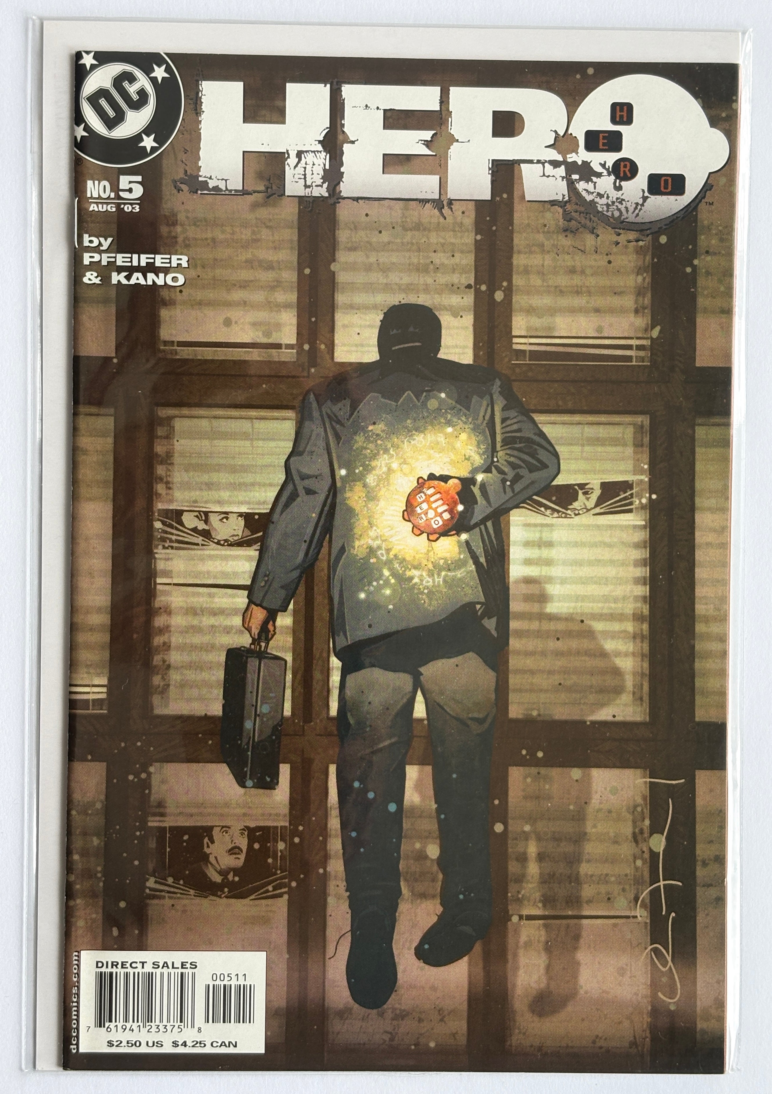 Hero #5 - 1st Printing DC Comics August 2003 VF+ 8.5