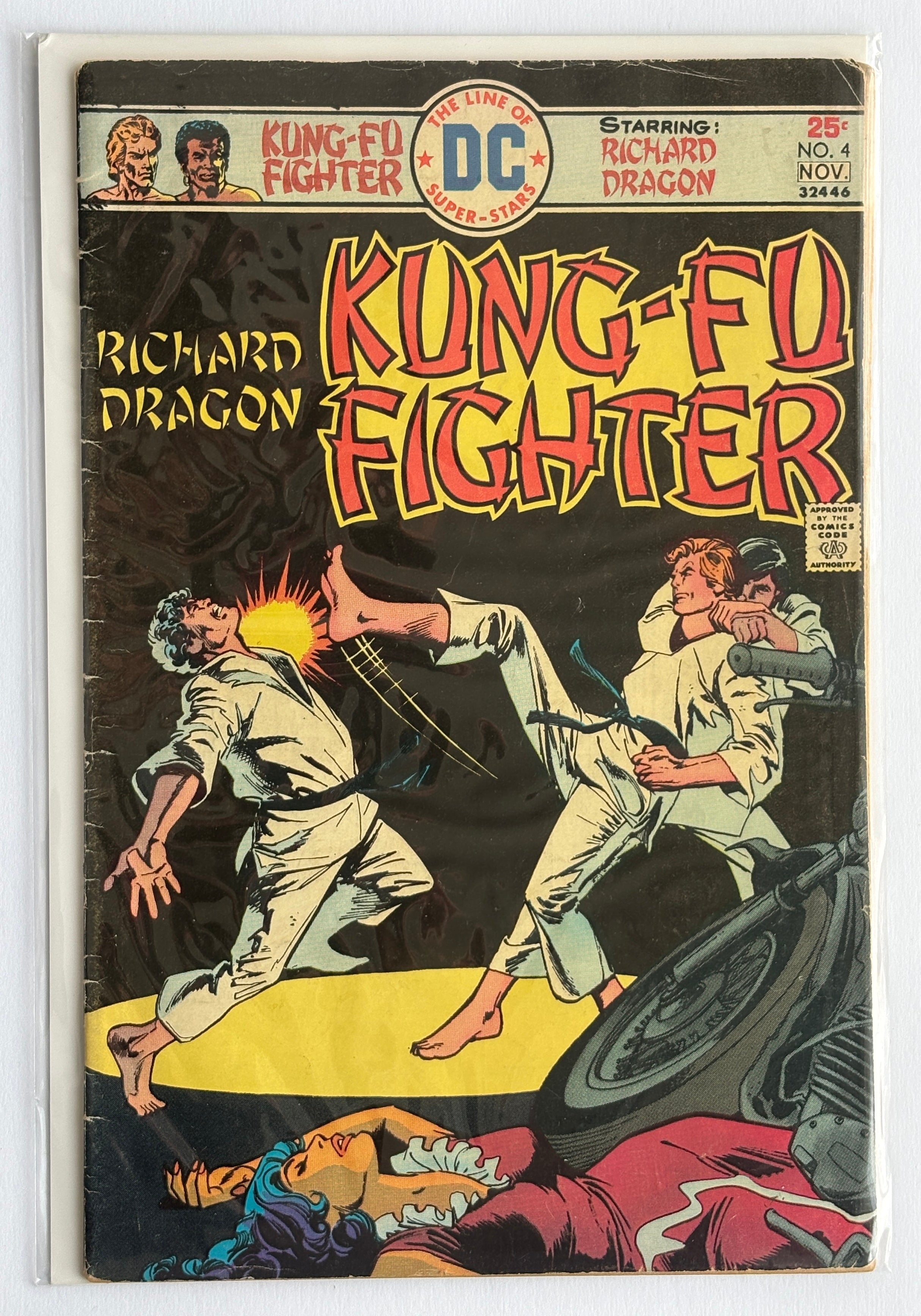 Kung-Fu Fighter #4 - Richard Dragon - DC Comics November 1975 VG 4.0