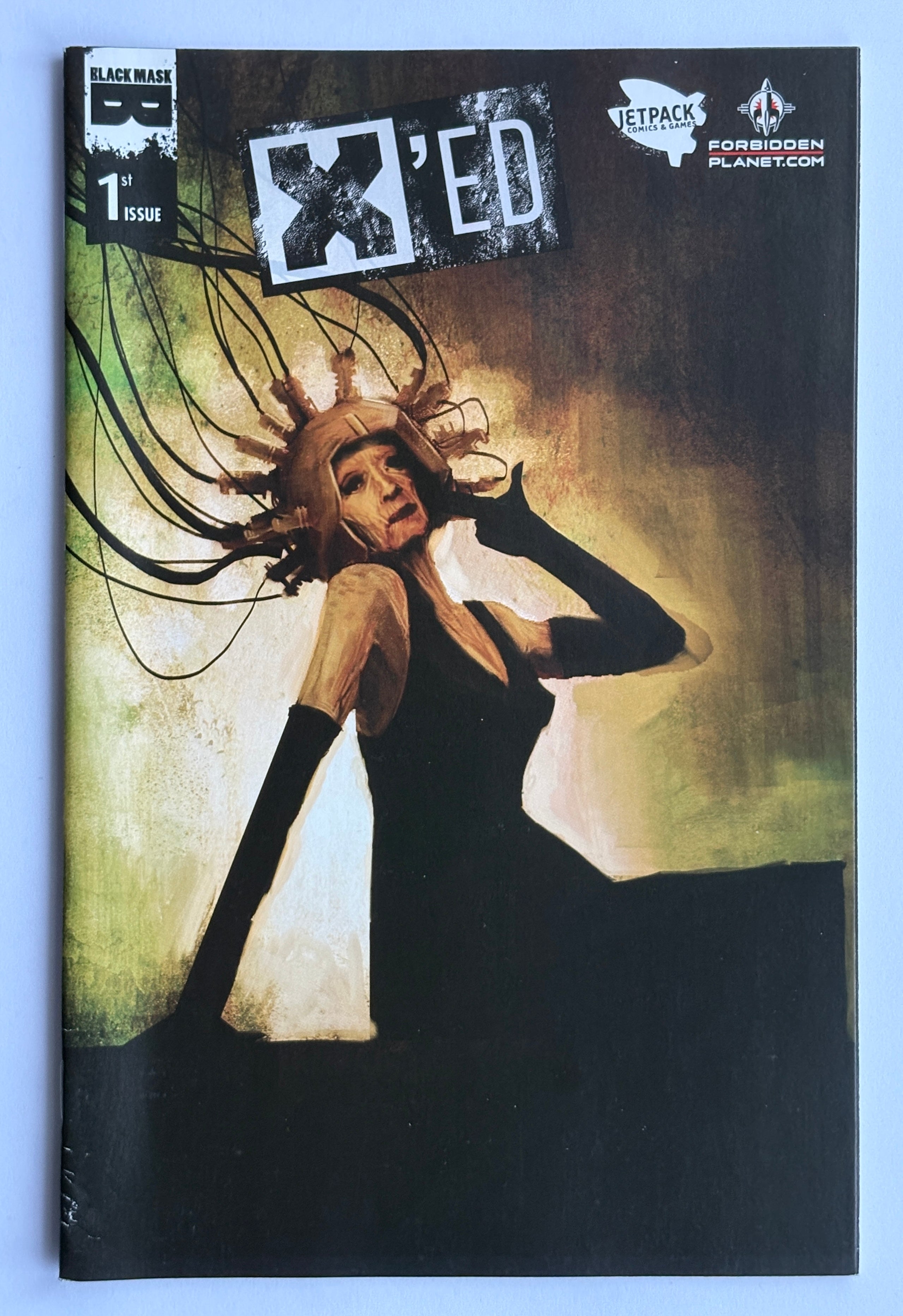 X'ed #1 - Forbidden Planet Jetpack Variant - Black Mask - 2015 VF/NM 9.0