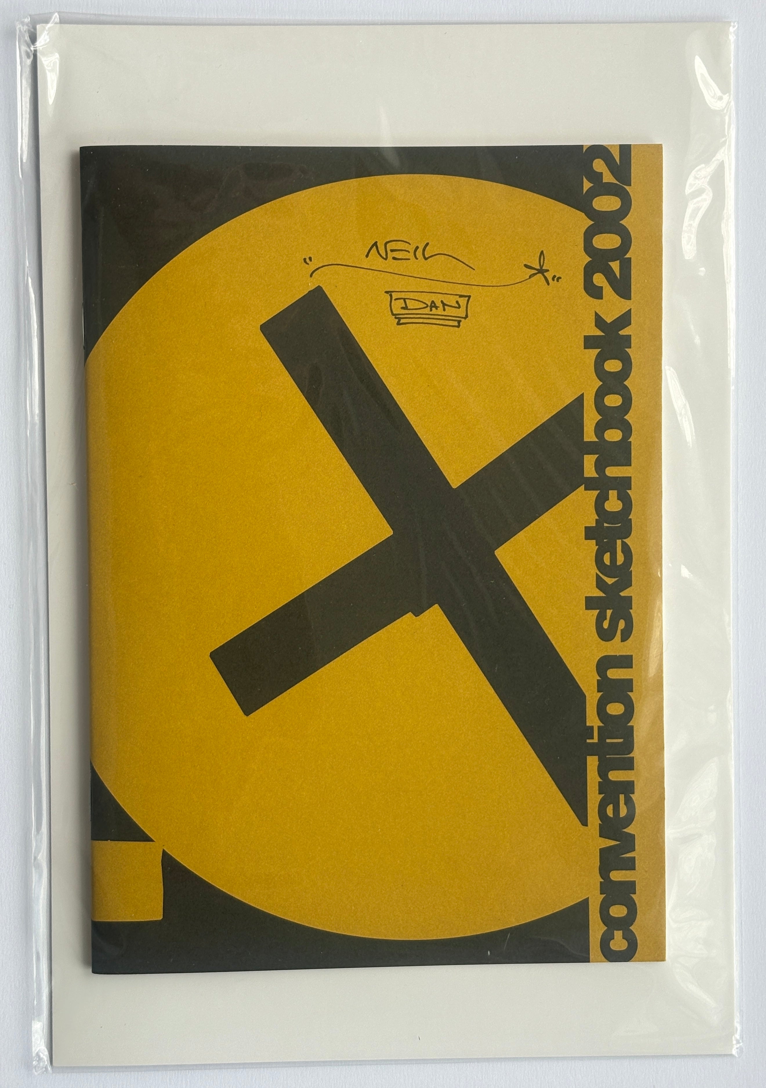 San Diego Comic Convention Sketchbook 2002 Signed Cover NM- 9.2