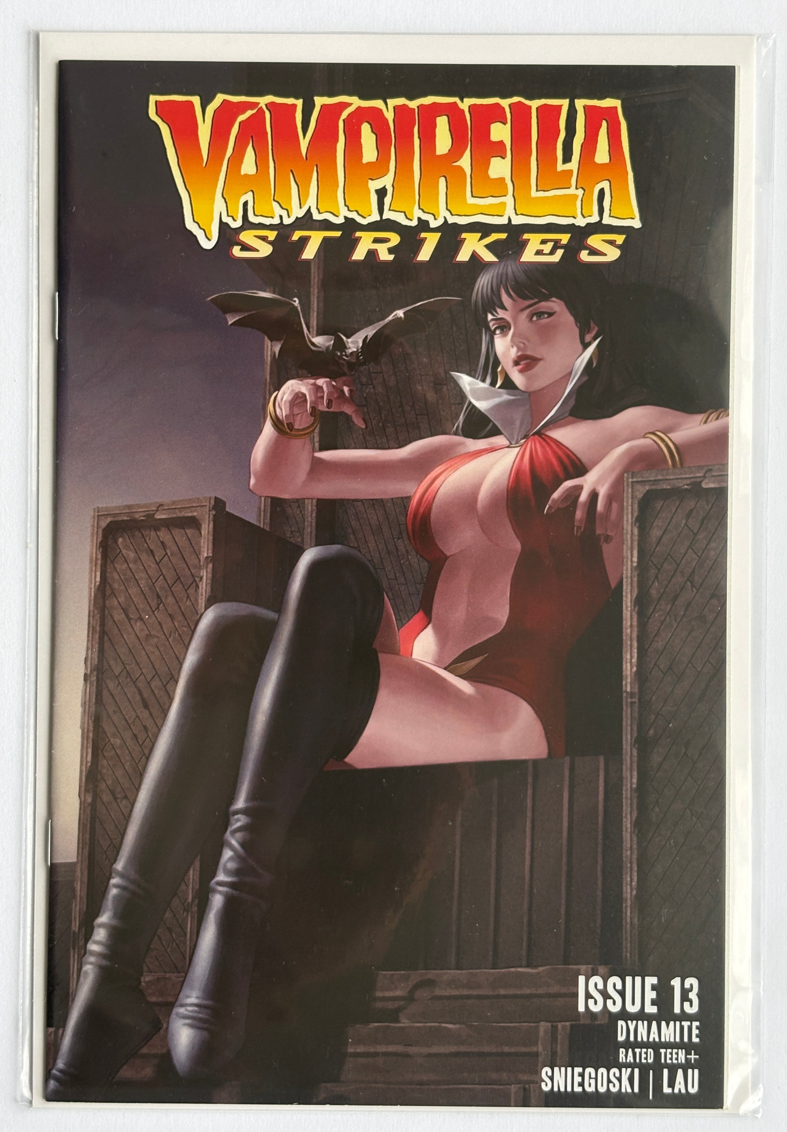 Vampirella Strikes #13 - 1st Printing Cover C Dynamite Comics 2022 VF+ 8.5