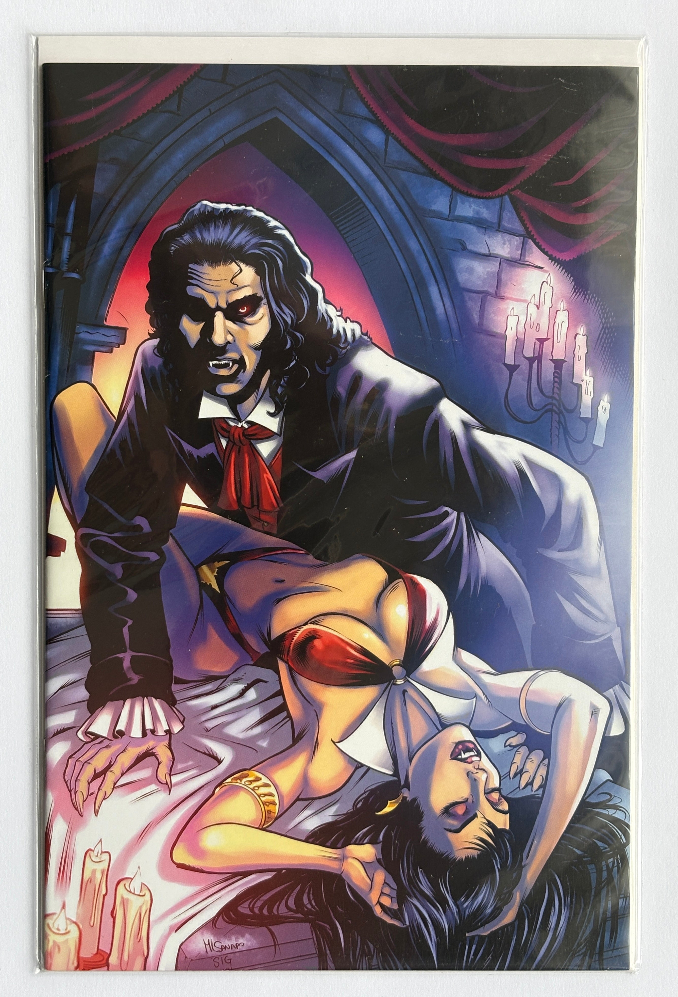 Vampirella #25 - 1st printing Incentive Virgin Variant 2021 VF/NM 9.0